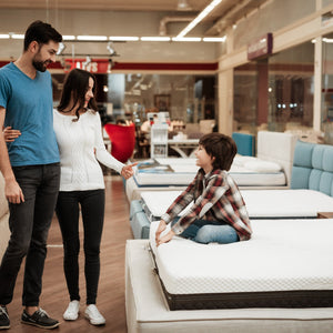 How to Test a Mattress Before Buying at a Mattress Shop Near Me