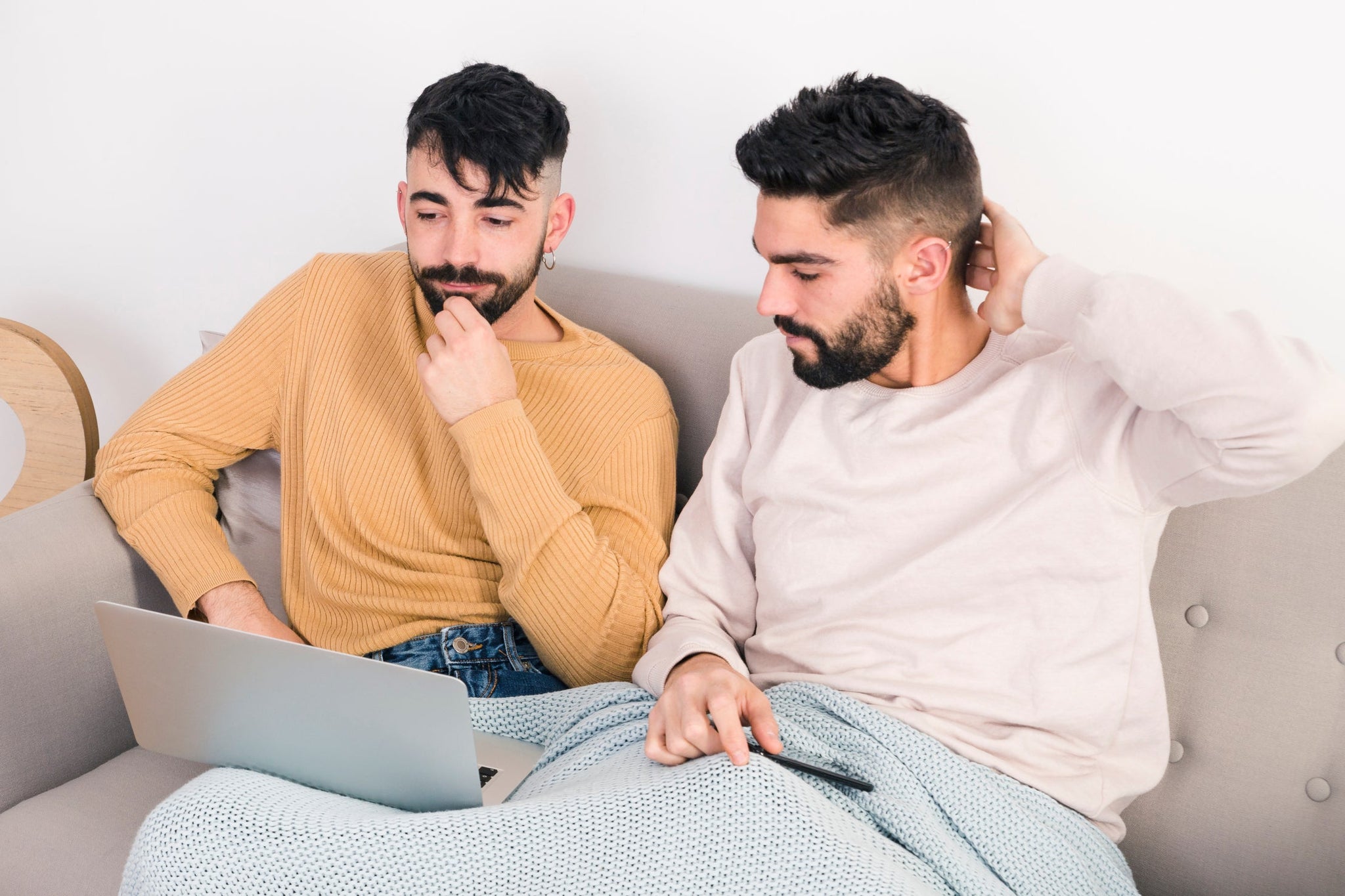 Why Buying a Memory Foam Mattress Near Me Is Better Than Ordering Online