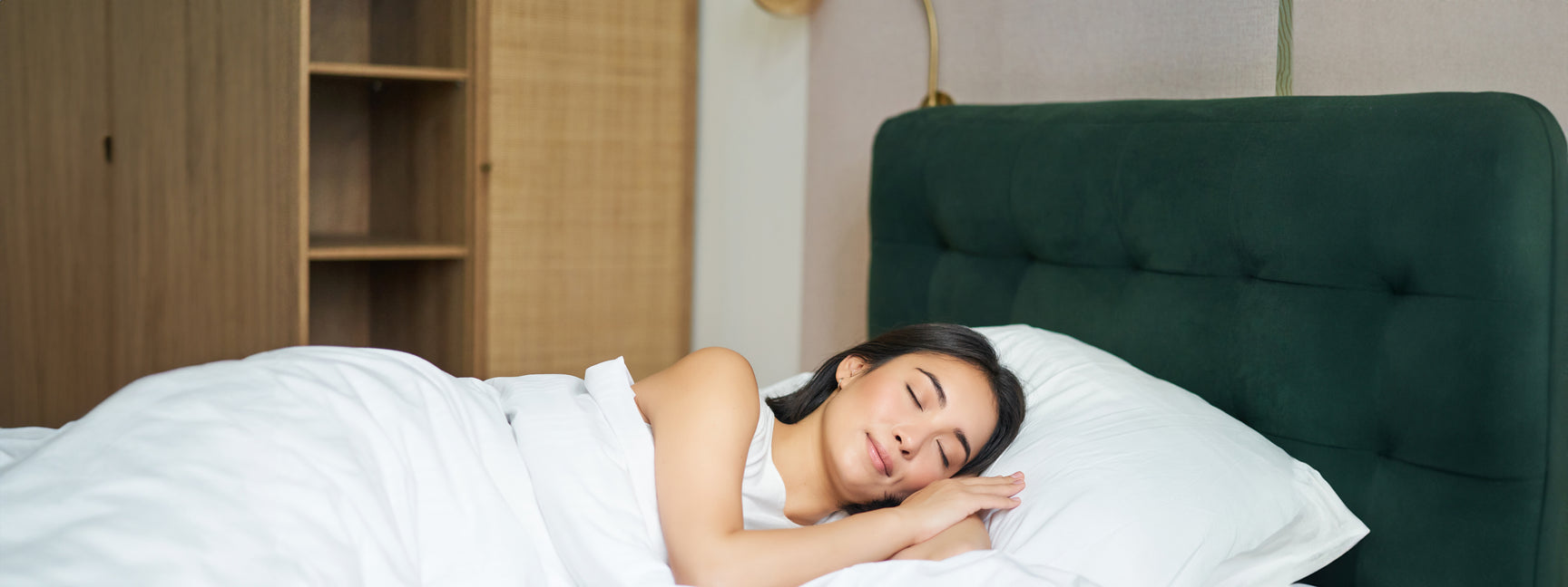 How A Supportive Mattress Can Improve Posture and Sleep